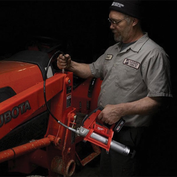 Milwaukee M18 2446-21XC Grease Gun Kit, 8000 psi Pressure