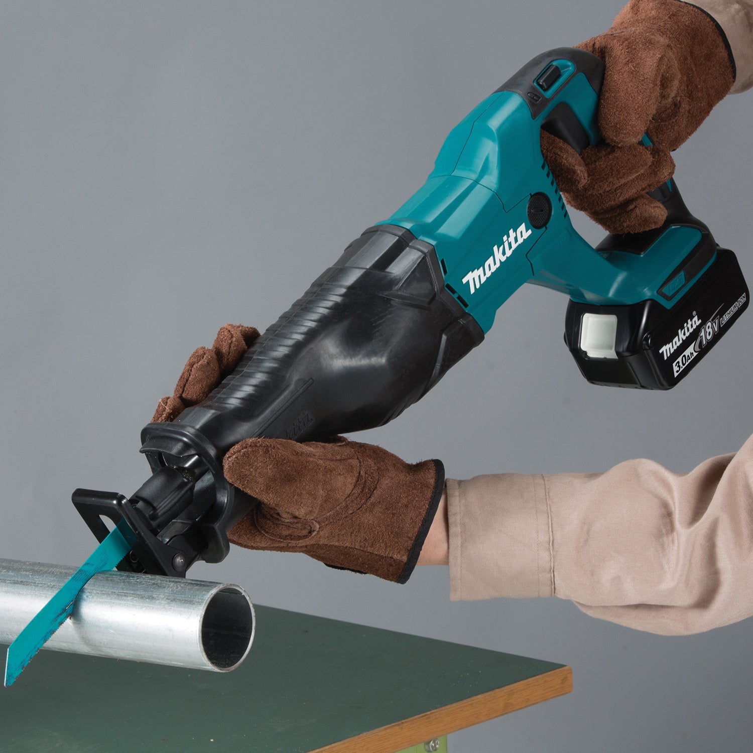 Makita XRJ04Z Reciprocating Saw, Tool Only, 18 V, 10 in Cutting Capacity, 1-1/4 in L Stroke, 0 to 2800 spm