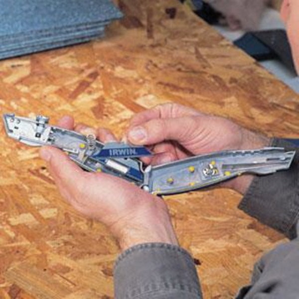 IRWIN 2084300 Utility Blade with Dispenser, 2-3/8 in L, Bi-Metal, 2-Point