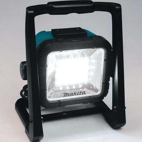 Makita DML805 Flood Light, 18 V, 20-Lamp, LED Lamp, 750 Lumens, Plastic Fixture