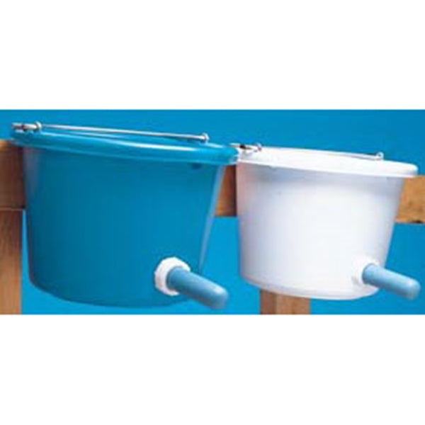 FORTEX-FORTIFLEX N400-8CF Calf Feeder with Nipple, 8 qt Capacity, Rubber Polyethylene Bucket, Blue Bucket
