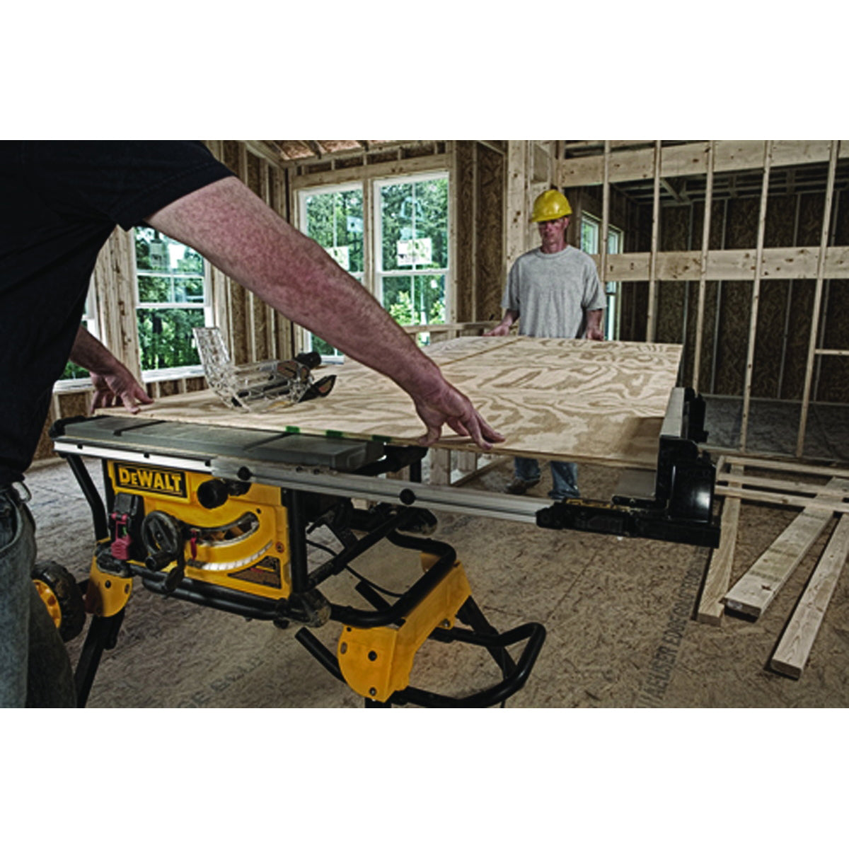 DeWALT DWE7491RS Corded 10&quot; Jobsite Table Saw w/Rolling Stand