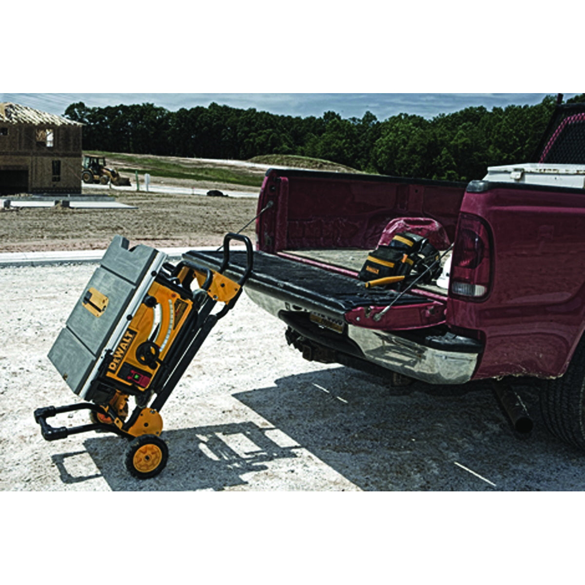 DeWALT DWE7491RS Corded 10" Jobsite Table Saw w/Rolling Stand