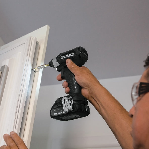 Makita LXT XDT15R1B Impact Driver Kit, Battery Included, 18 V, 2 Ah, 1/4 in Drive, Hex Drive