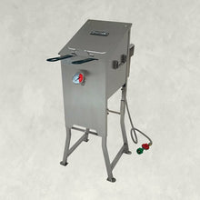 Load image into Gallery viewer, Bayou Classic 700-701 Fryer, 4 gal Capacity
