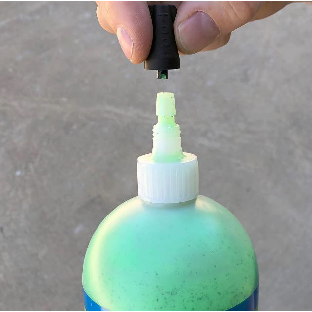 Slime 10009 Tire Sealant, 946 mL Squeeze Bottle, Liquid, Characteristic