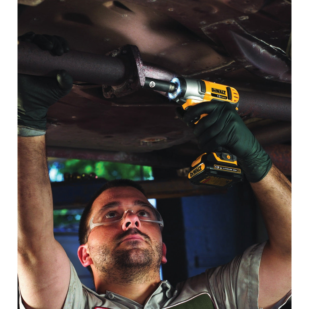 DeWALT DCF813S2 Impact Wrench Kit, Battery Included, 12 V, 1.3 Ah, 3/8 in Drive, Square Drive, 0 to 3400 ipm