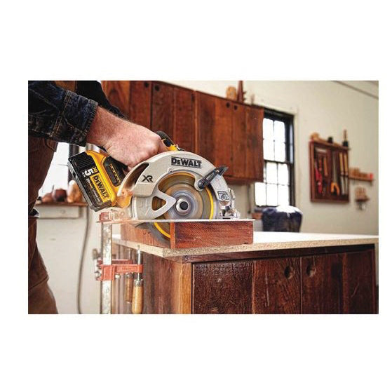 DeWALT DCS570B Circular Saw, 20 V Battery, 5 Ah, 7-1/4 in Dia Blade, 57 deg Bevel, 5500 rpm Speed (BARE TOOL - No Battery Included)
