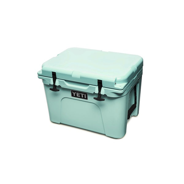 YETI Tundra 35, 10035110000 Hard Cooler, 21 Can Capacity, Pink