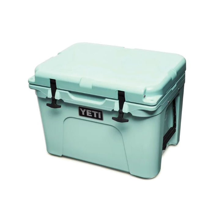 YETI Tundra 35, 10035140000 Hard Cooler, 21 Can Capacity, Coral