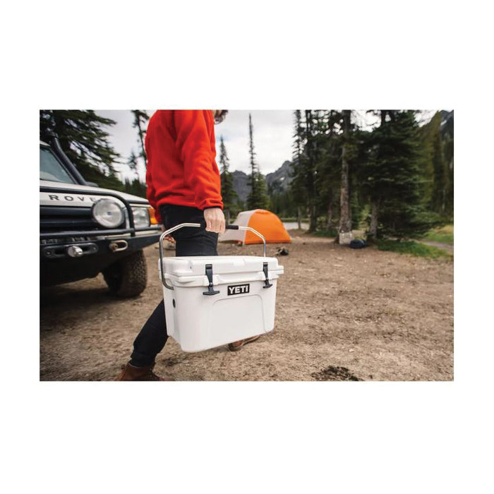 YETI Roadie 20 10020190000 Hard Cooler, 16 Can Capacity, River Green