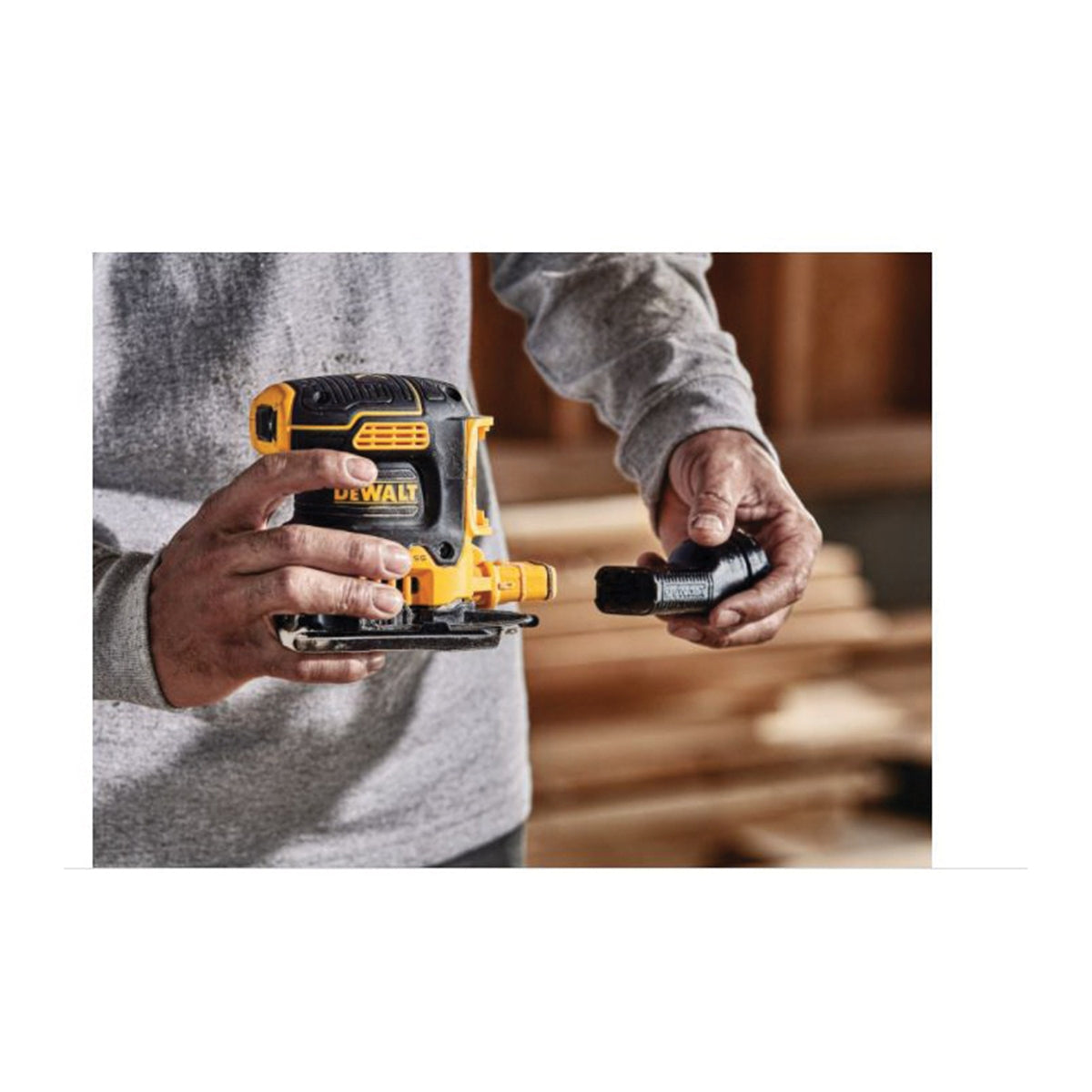 DeWALT DCW200B 20V Max XR Brushless Cordless 1/4" Sheet Variable Speed Sander (BARE TOOL - No Battery Included)