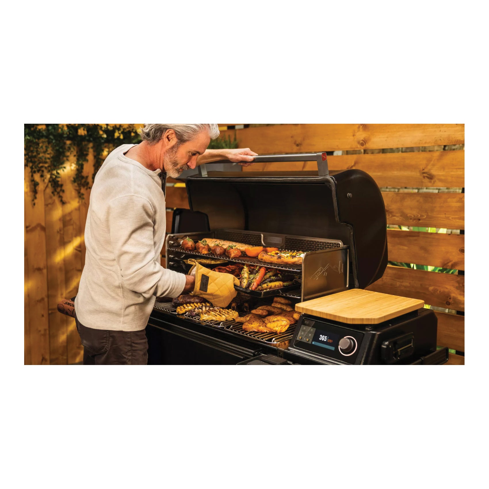 Traeger TIMBERLINE XL Series TBB01RLG Pellet Grill, 594 sq-in Primary Cooking Surface, Cabinet Storage, Steel Body