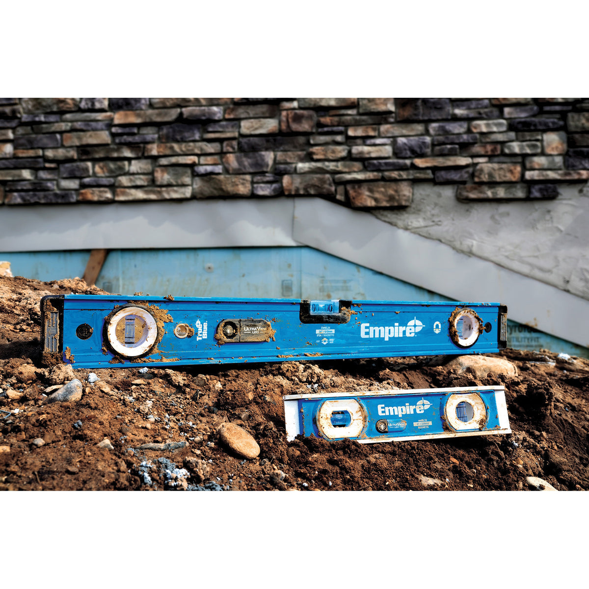 Empire True Blue e95 UltraView Series EM95.10 Magnetic Torpedo Level, 9 in L, 2-Vial, Magnetic, Aluminum, Blue