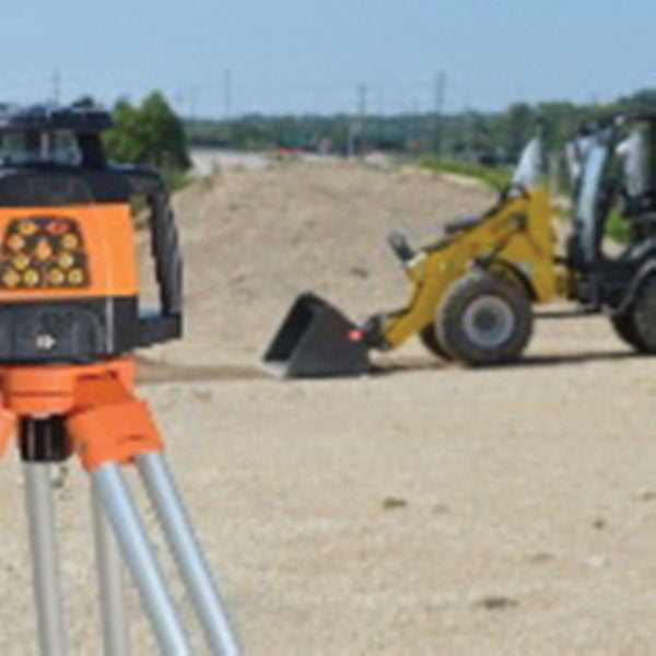 Johnson 40-6529 Laser Level Kit, 200 ft, +/-1/8 in at 100 ft Accuracy, Red Laser