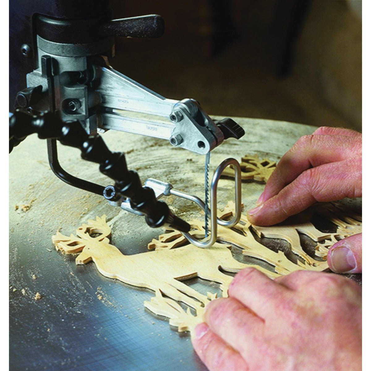 DeWALT DW788 Corded 20" Variable-Speed Scroll Saw