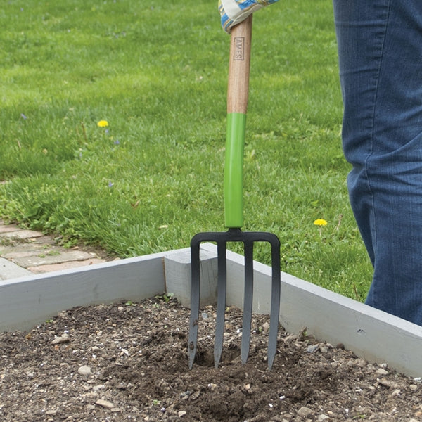 AMES 2826200 Spading Fork, 6-5/8 in W Tine, 10-1/2 in L Tines, Diamond Shaped Tine, 4 -Tine, Steel Tine